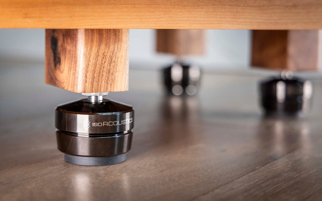 ECHELON HD Audio Rack – Cherry Shelves & Walnut Legs