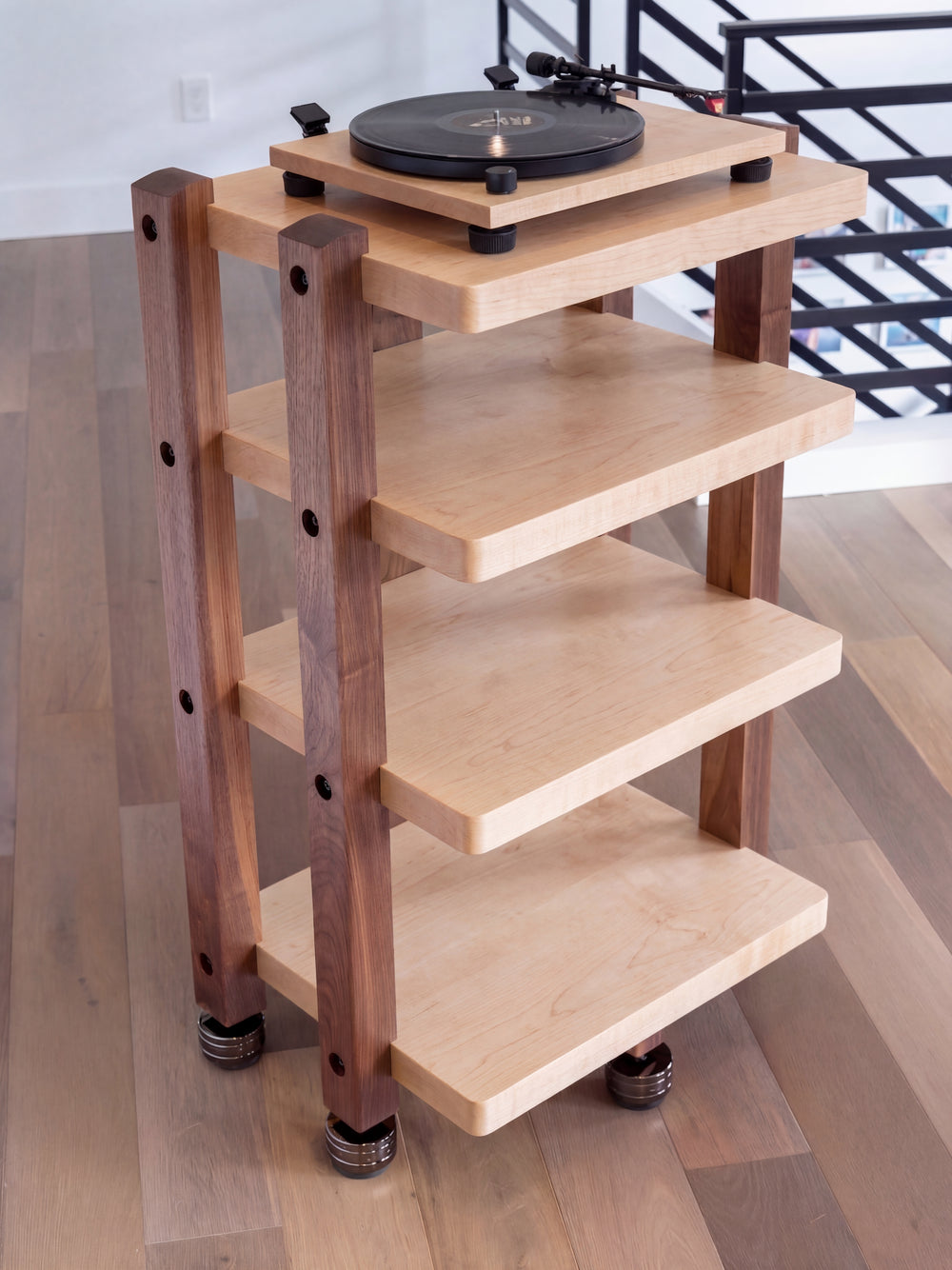ECHELON HD Audio Rack – Maple Shelves & Walnut Legs