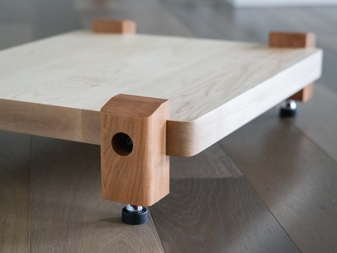 TERRA HD Audio Platform - Maple with Cherry Legs