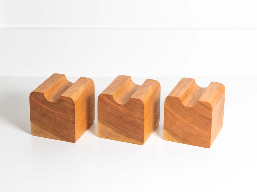 Speaker Stands, Cable Risers & Feet – Deep Lake Audio, LLC