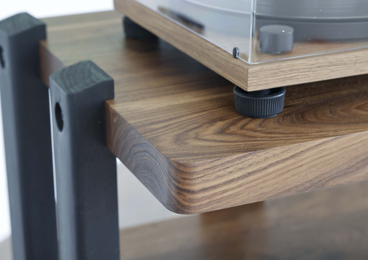 ECHELON Audio Racks – Deep Lake Audio