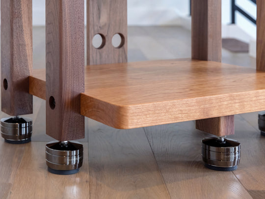 ECHELON HD Audio Rack – Cherry Shelves & Walnut Legs