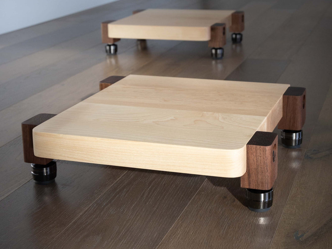 TERRA FT Audio Platform with IsoAcoustics Feet - Maple